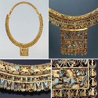 کاخ از طلا و جواهرات